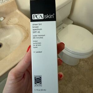 PCA Skin Sheer Tint SPF 45 Sunscreen